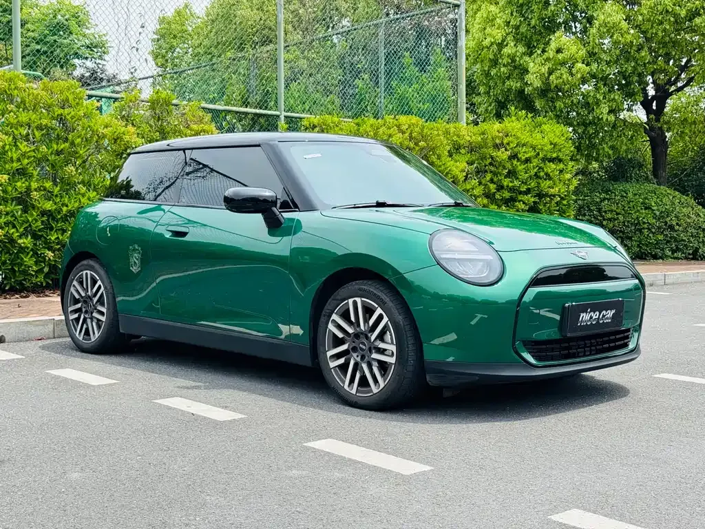 MINI Cooper EV 2024 из CN, фото 6