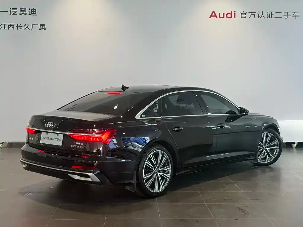 Audi A6L — фото 5