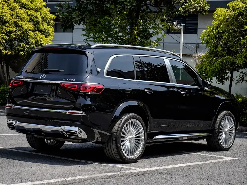 Mercedes-Benz GLS — фото 5