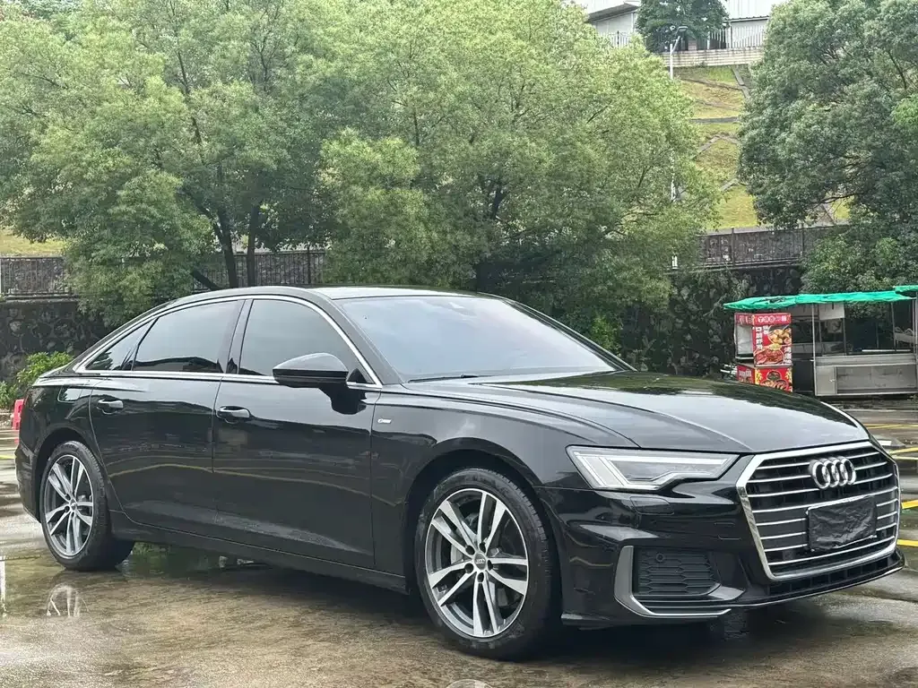 Audi A6L — фото 7