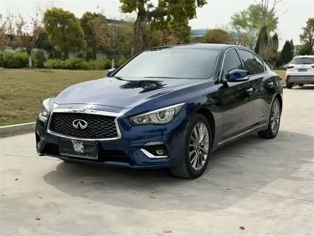 Infiniti Q50L 2021 из CN, фото 2
