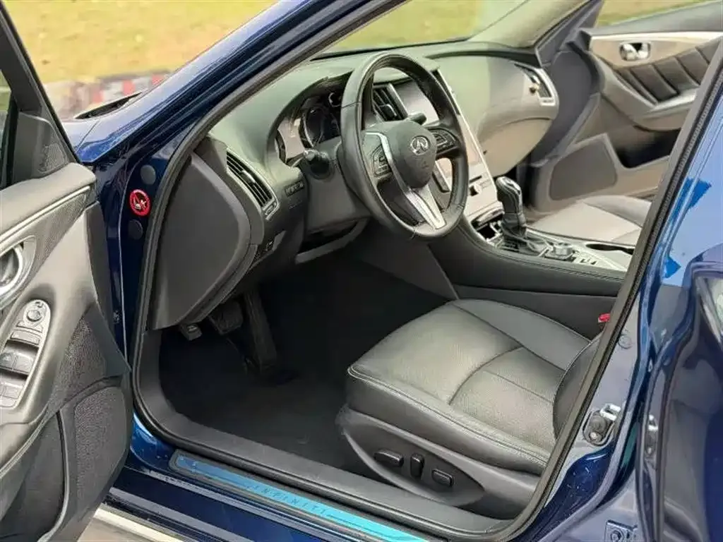 Infiniti Q50L 2021 из CN, фото 8
