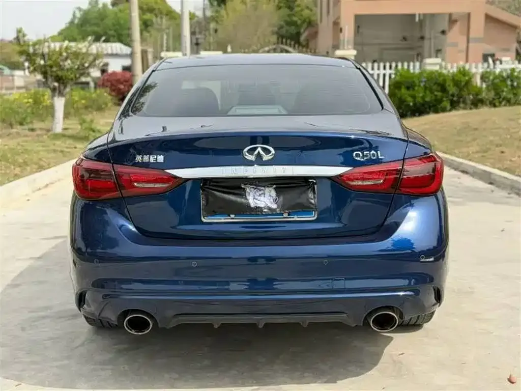 Infiniti Q50L 2021 из CN, фото 7