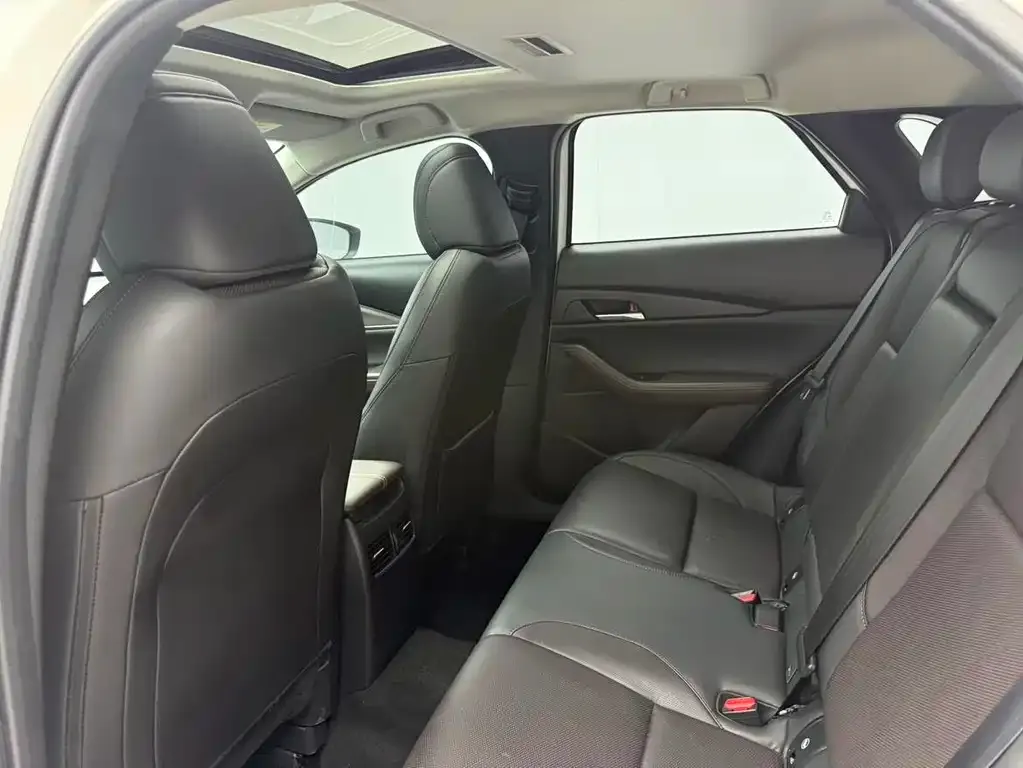 Mazda CX-30 — фото 5