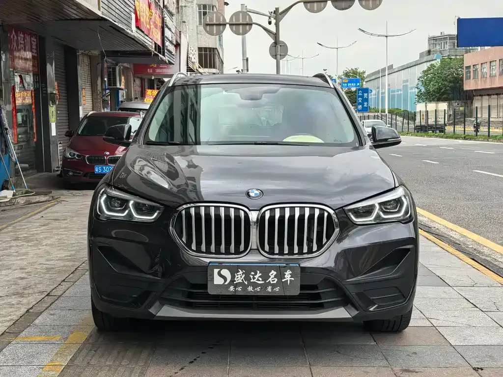 BMW X1 — фото 4