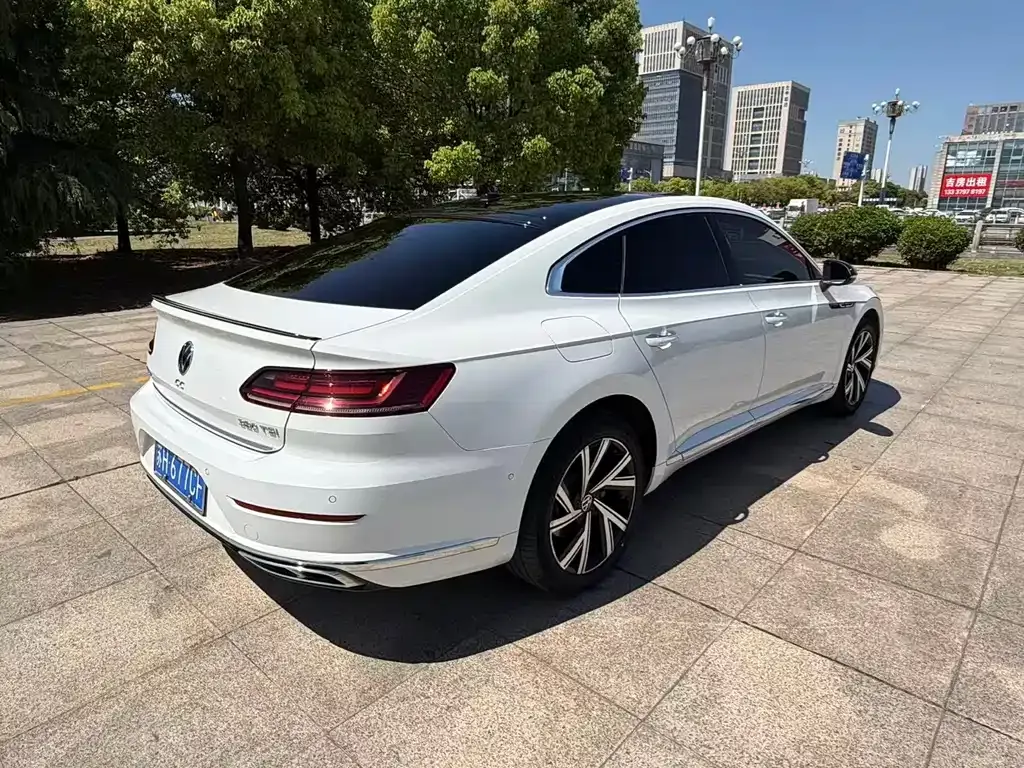 Volkswagen CC — фото 7