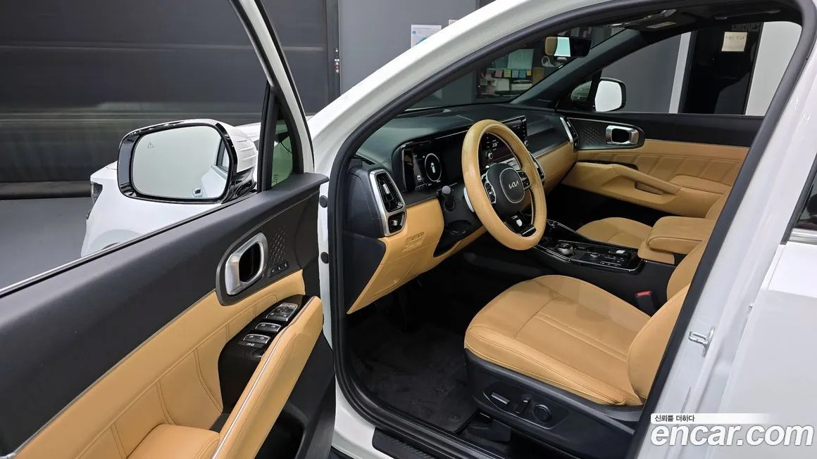 Kia Sorento — фото 8