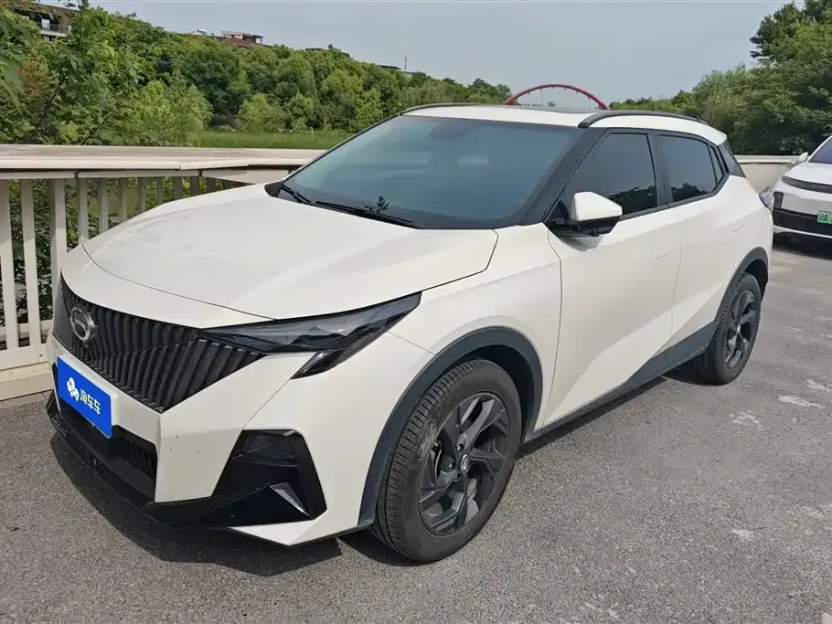 GAC Motor Trumpchi GS3 — фото 1