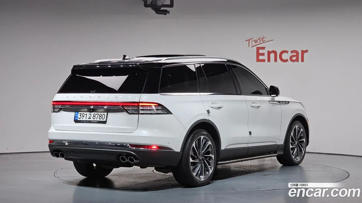 Lincoln Aviator 2021 из KR, фото 2