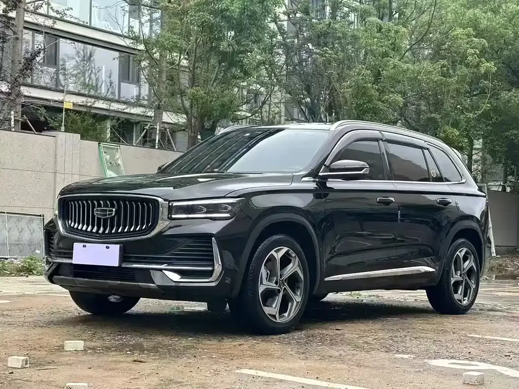Geely Xingyue L — фото 1