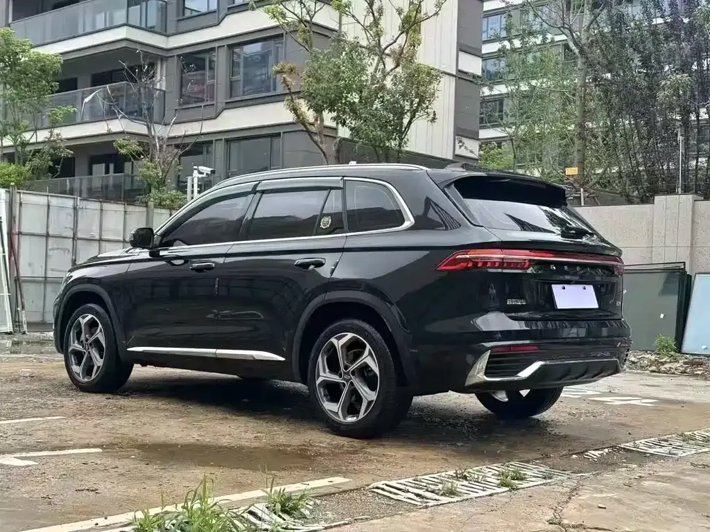 Geely Xingyue L — фото 4