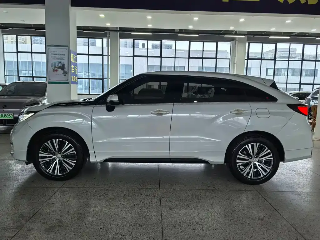Honda Avancier 2023 из CN, фото 7