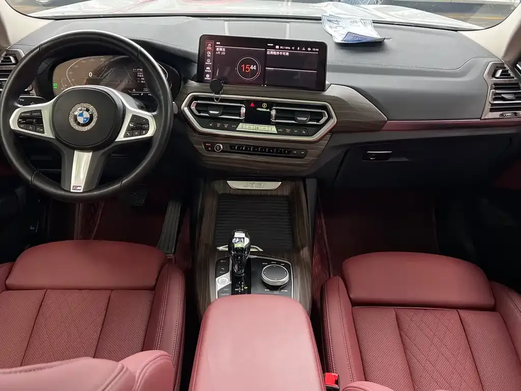 BMW X3 — фото 10