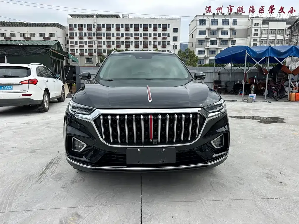 Hongqi HS5 — фото 4