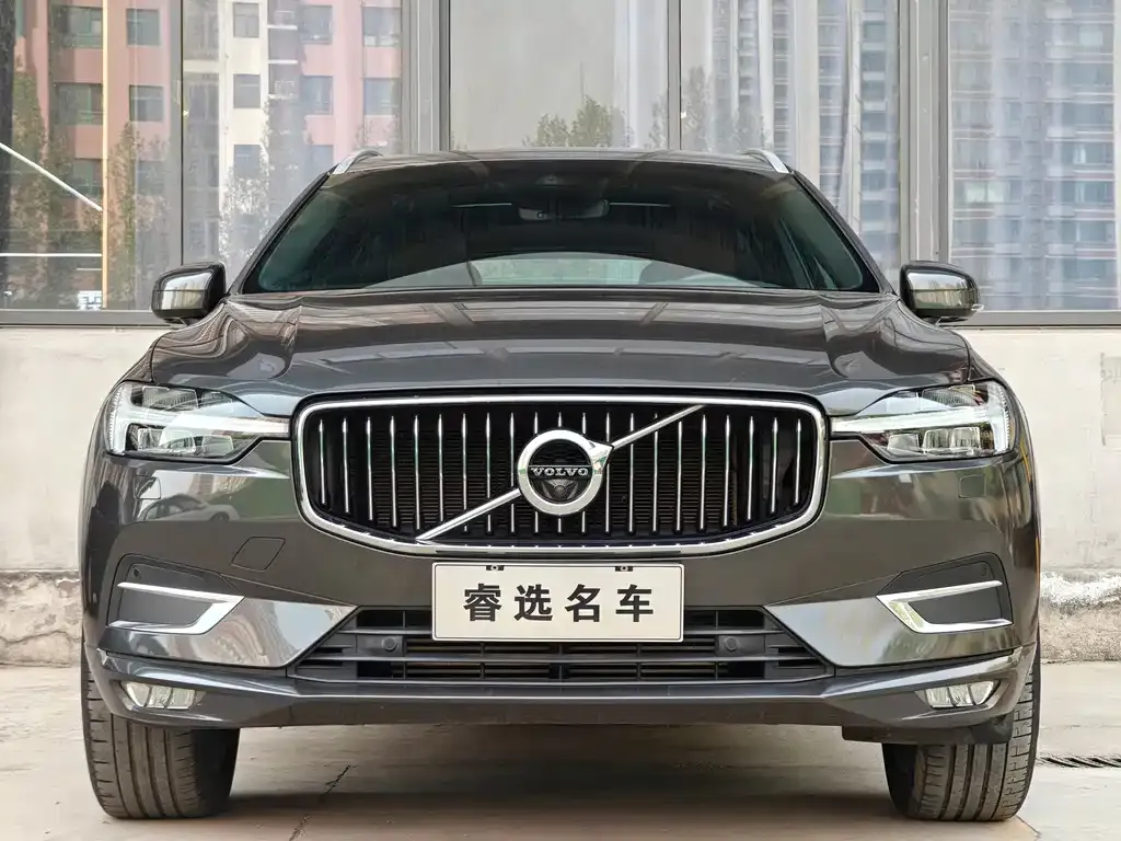 Volvo XC60 2021 из CN, фото 5