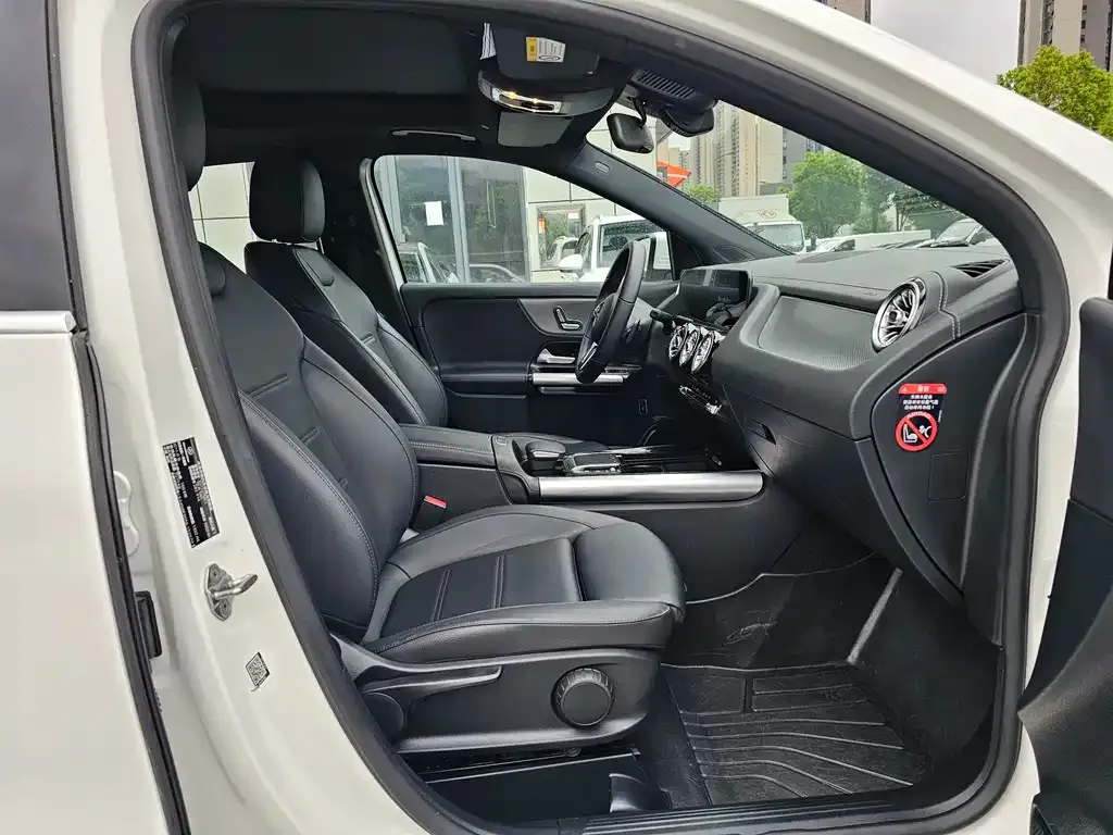 Mercedes-Benz GLA 2022 из CN, фото 7