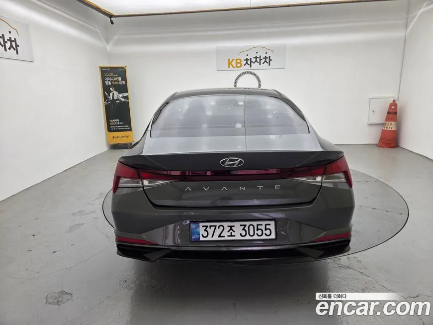 Hyundai AVANTE 2021 из KR, фото 8