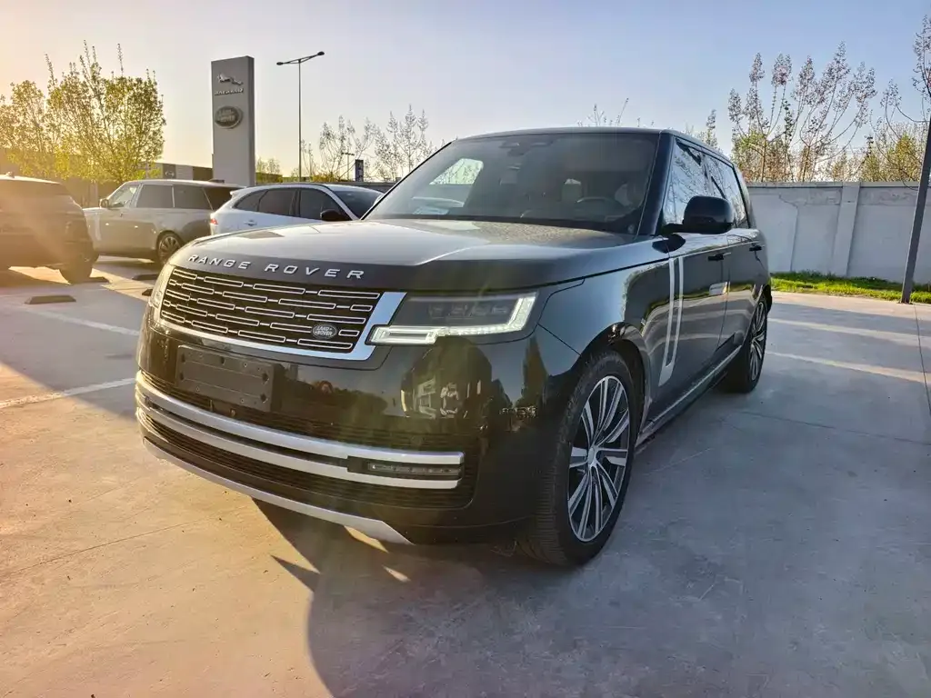 Land Rover Range Rover — фото 1