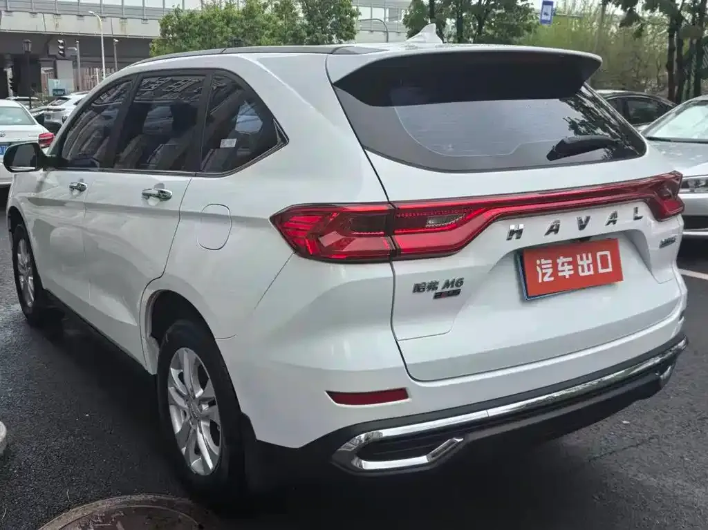 Haval M6 — фото 3