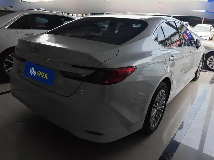 Toyota Camry 2024 из CN, фото 8