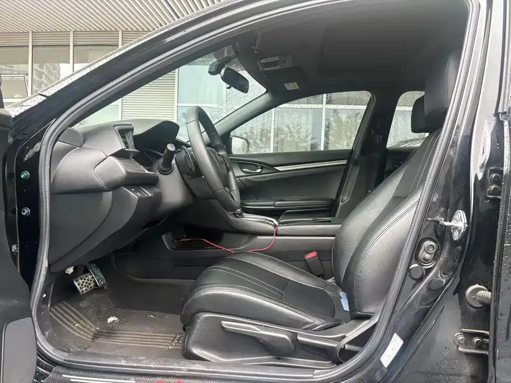 Honda Civic — фото 6