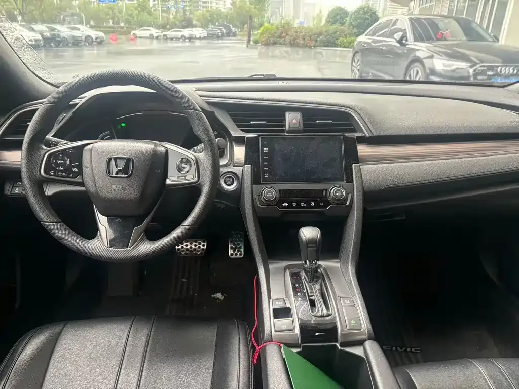 Honda Civic — фото 5