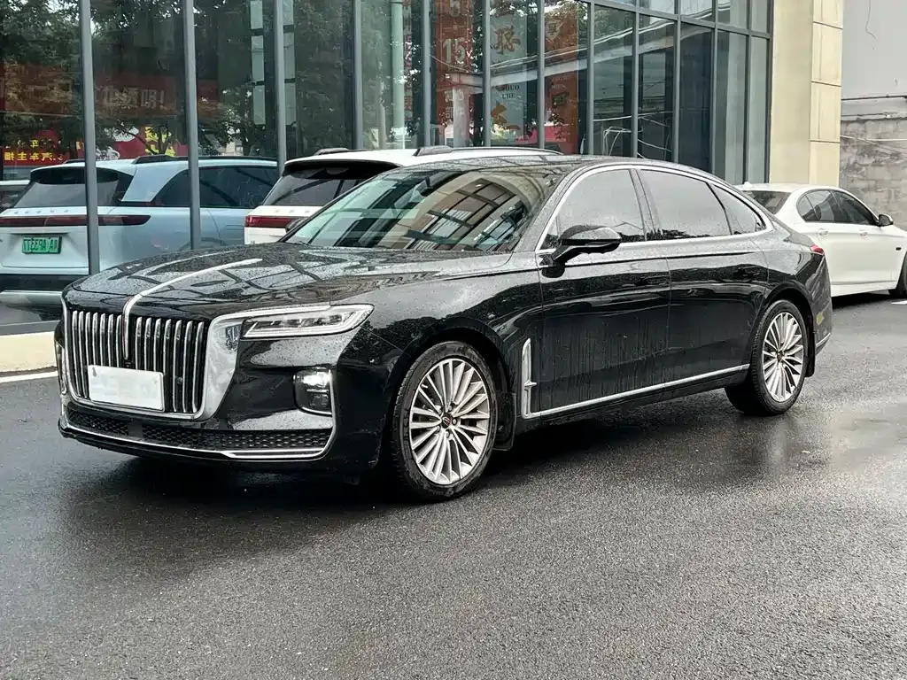 Hongqi H9 — фото 1