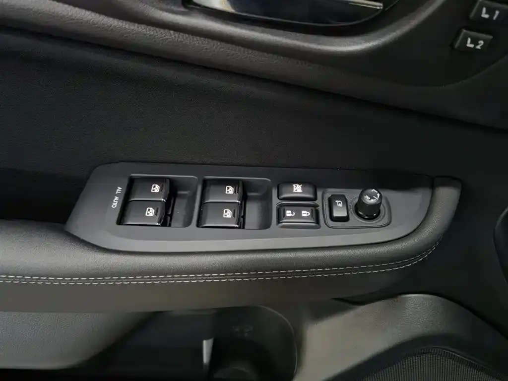 Subaru Legacy 2021 из CN, фото 9