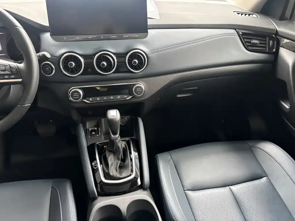 Nissan Qashqai — фото 9