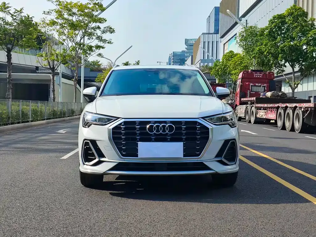 Audi Q3 2021 из CN, фото 6