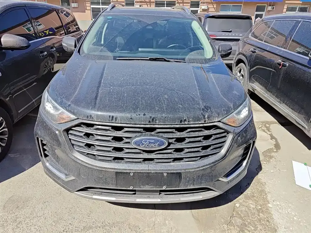 Ford Edge — фото 7