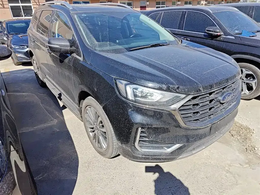Ford Edge — фото 5