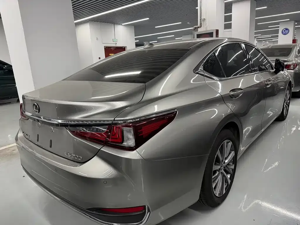 Lexus ES 2021 из CN, фото 3