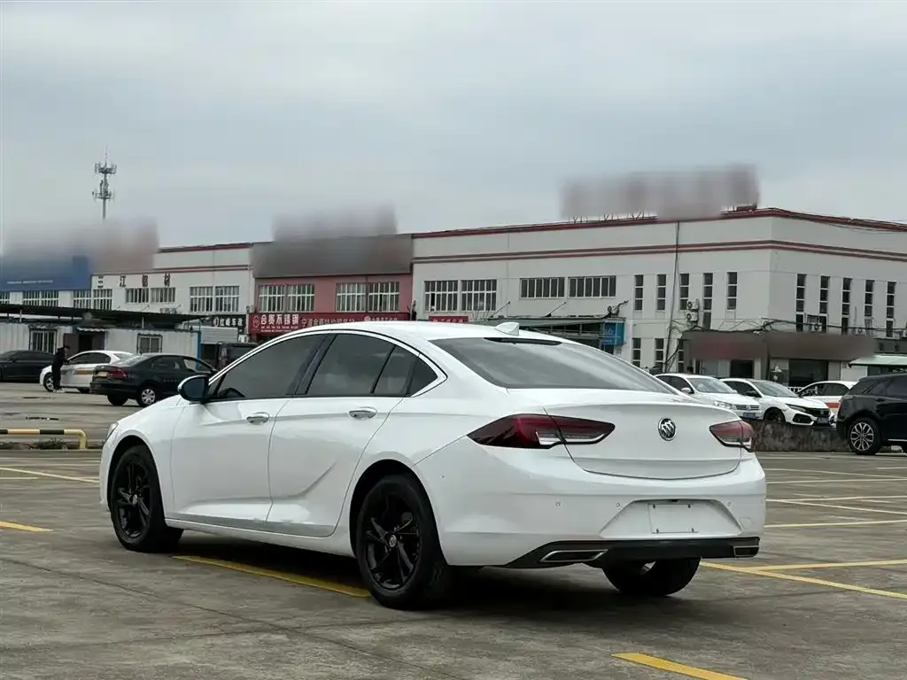 Buick Regal — фото 4