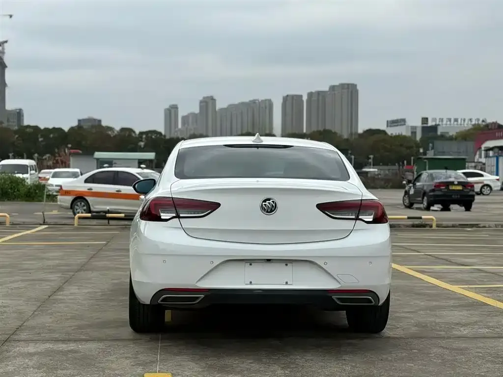Buick Regal — фото 7