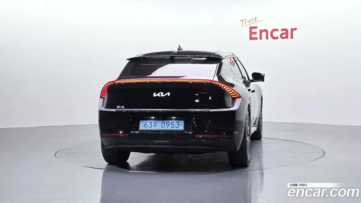 Kia EV6 — фото 2
