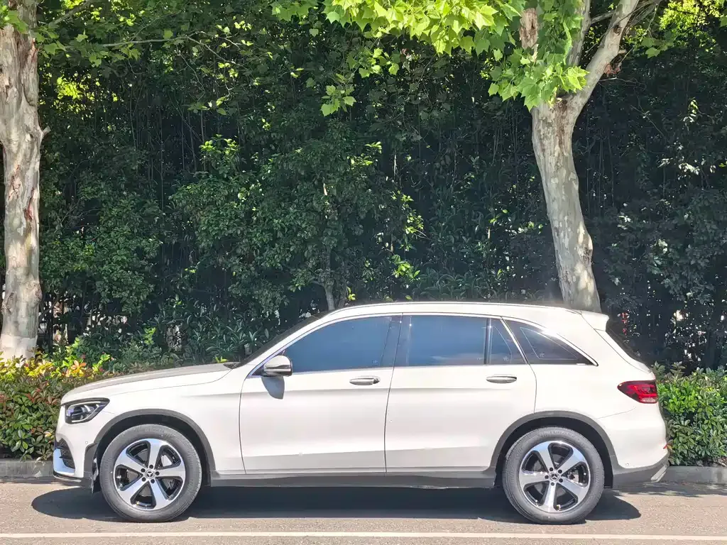 Mercedes-Benz GLC — фото 10