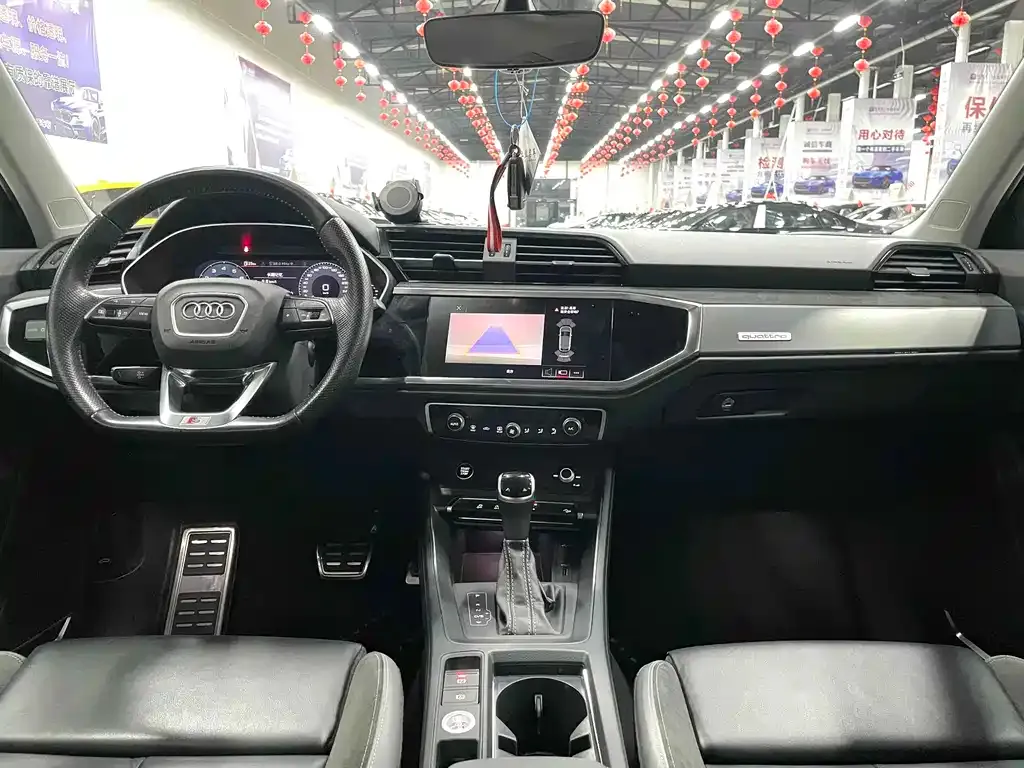 Audi Q3 Sportback — фото 6