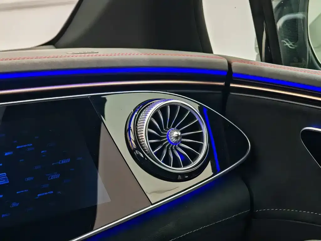 Mercedes-Benz EQE AMG 2023 из CN, фото 3