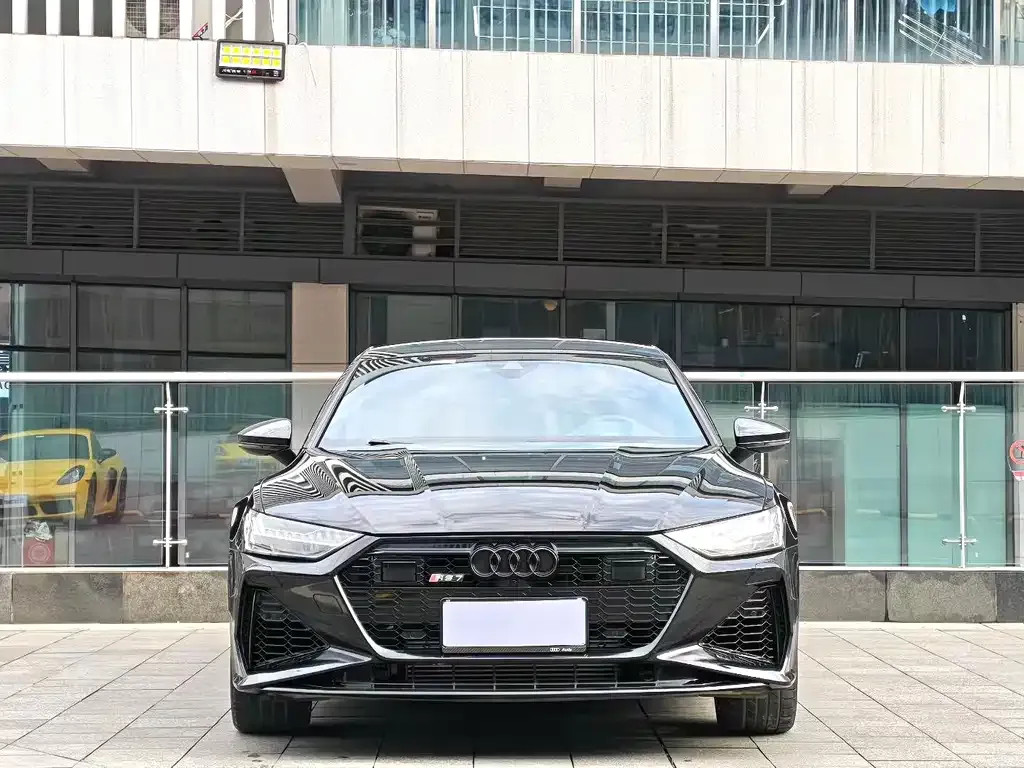 Audi A7L 2022 из CN, фото 5