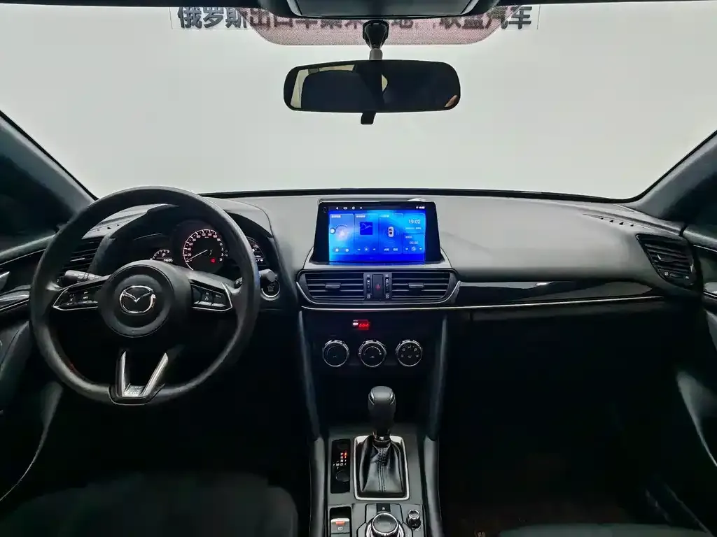 Mazda CX-4 — фото 4