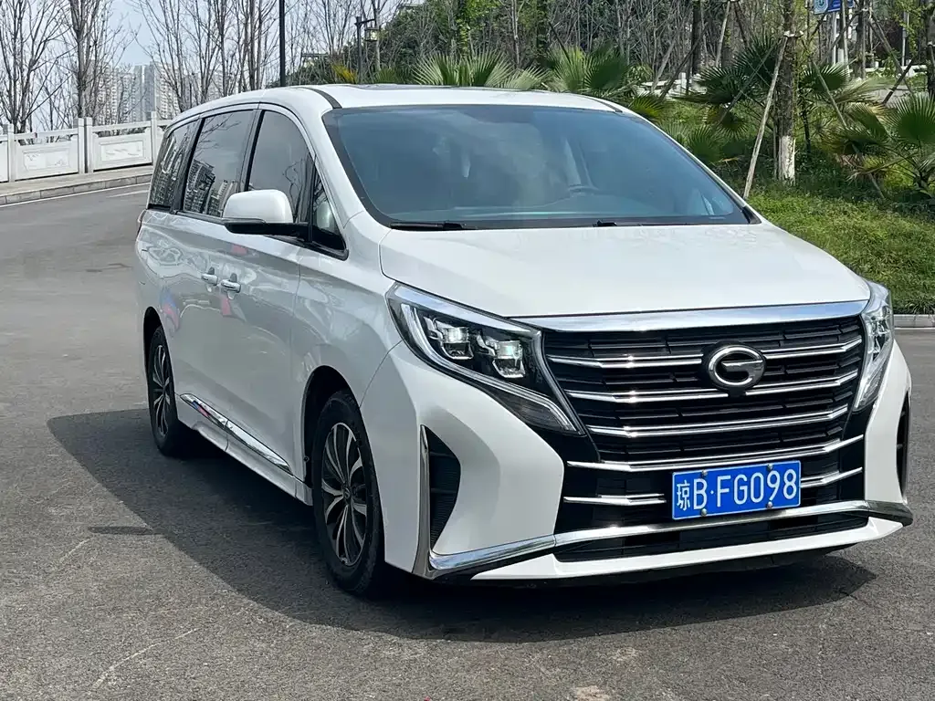 GAC Motor Trumpchi M8 — фото 10
