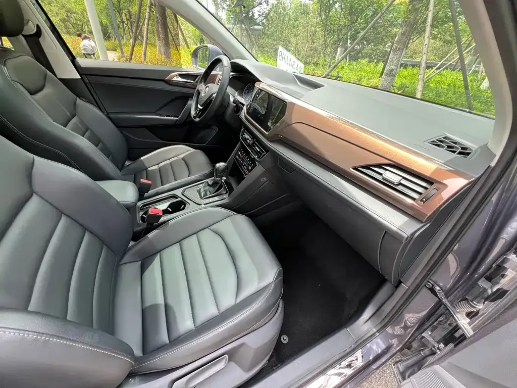 Volkswagen Tharu 2021 из CN, фото 2