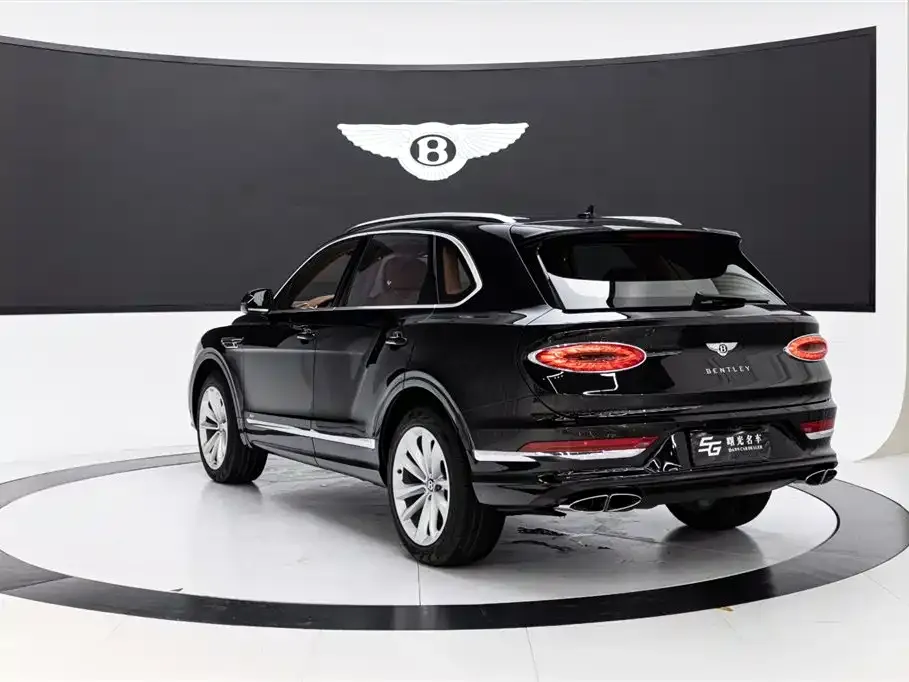 Bentley Bentayga — фото 5