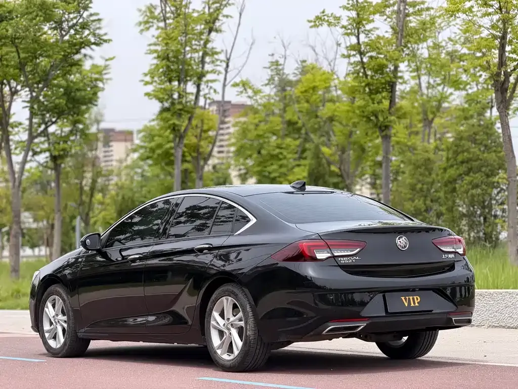 Buick Regal — фото 7