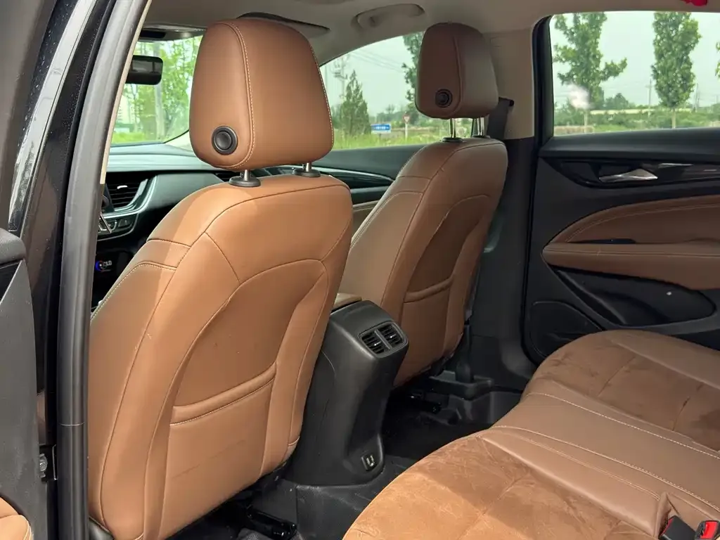 Buick Regal — фото 2