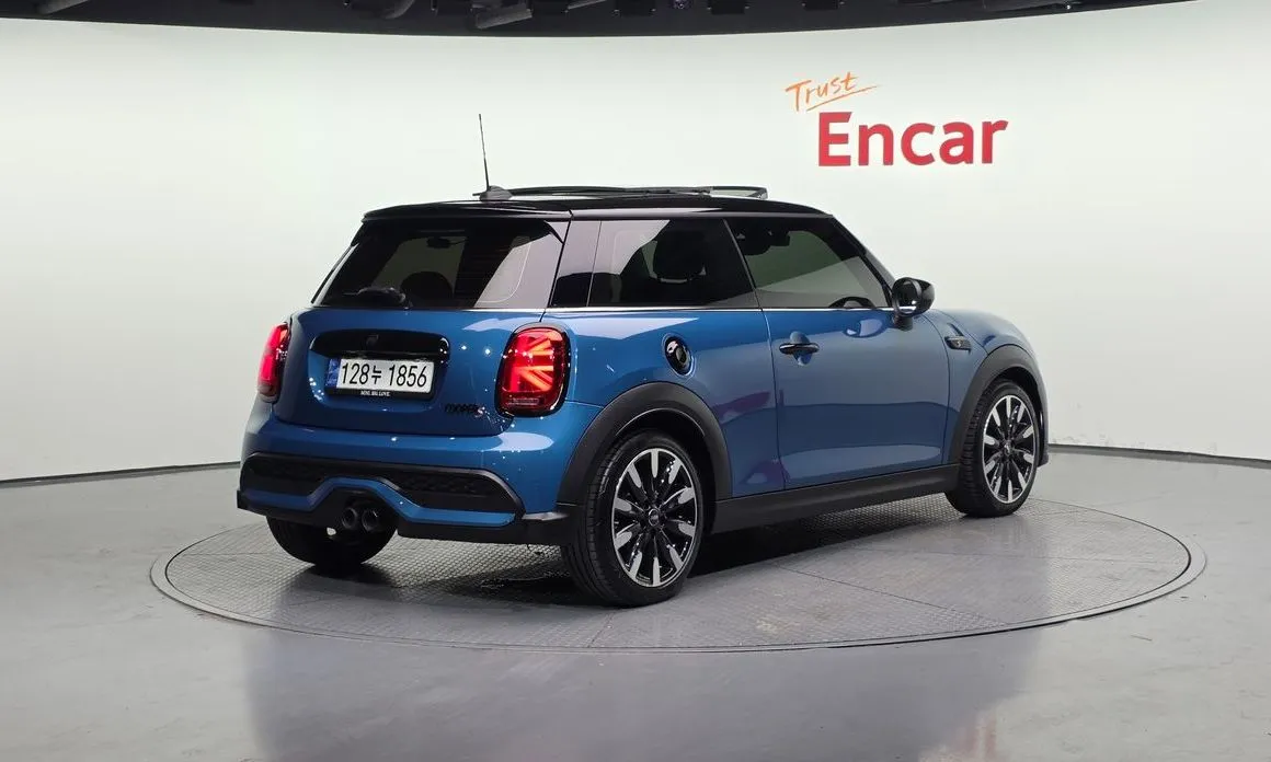 Mini Cooper 2022 из KR, фото 4