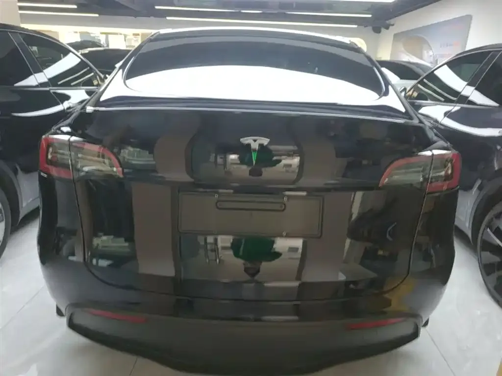 Tesla Model Y 2022 из CN, фото 7
