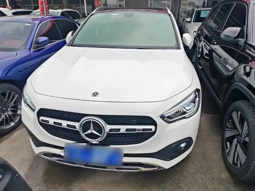 Mercedes-Benz GLA — фото 9
