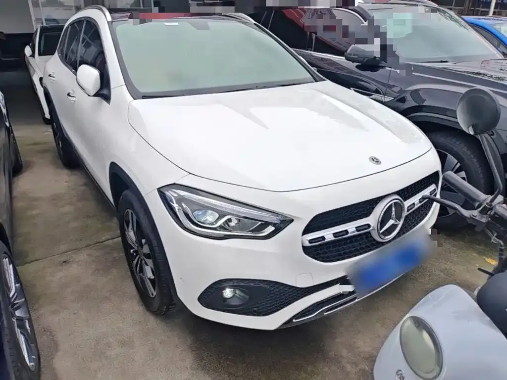 Mercedes-Benz GLA — фото 3